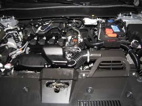 Certified 2025 Honda CR-V LX image 20
