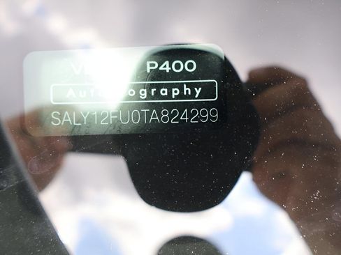 Certified 2026 Land Rover Range Rover Velar Autobiography AWD/4WD image 41