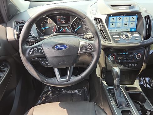 Used 2017 Ford Escape Titanium w/ Equipment Group 301A AWD/4WD image 12