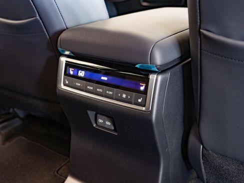 New 2026 Lexus GX 550 AWD/4WD image 20