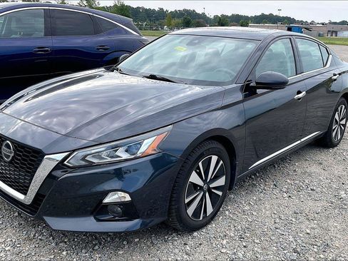 Certified 2022 Nissan Altima 2.5 SL AWD/4WD image 2