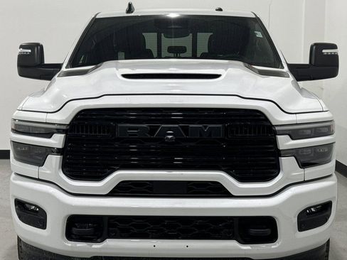 New 2026 RAM 2500 Laramie w/ Night Edition AWD/4WD image 9