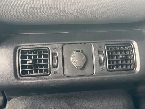 Used 2020 Toyota Tundra SR5 RWD image 13