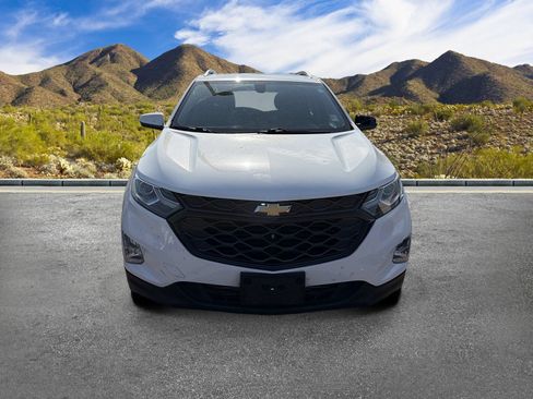 Used 2018 Chevrolet Equinox LT w/ Sun & Infotainment Package FWD image 4