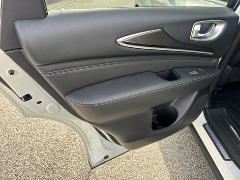 Used 2019 INFINITI QX60 Luxe image 21