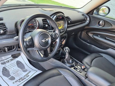 Used 2017 MINI Cooper Clubman FWD image 33
