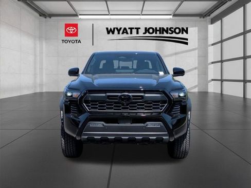 New 2026 Toyota Tacoma TRD Off-Road AWD/4WD image 7