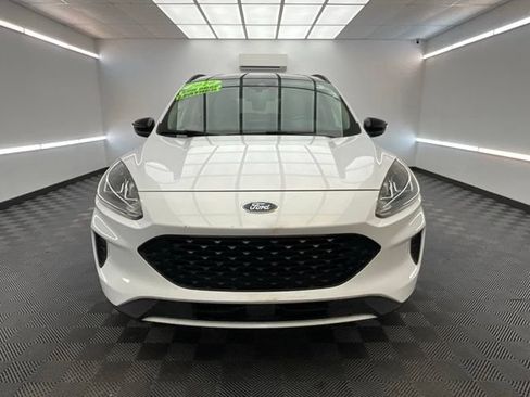 Used 2020 Ford Escape SE Sport AWD/4WD image 2