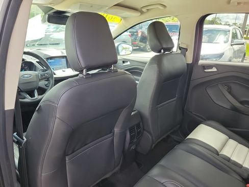 Used 2019 Ford Escape SEL FWD image 20