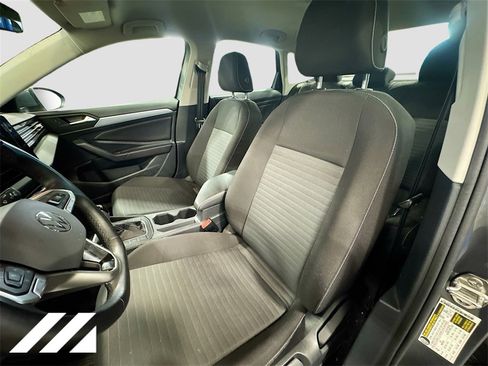 Used 2025 Volkswagen Jetta S image 21