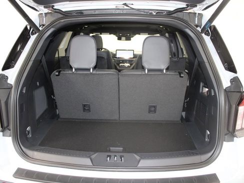 New 2026 Ford Explorer Tremor w/ Tremor Ultimate Package AWD/4WD image 15