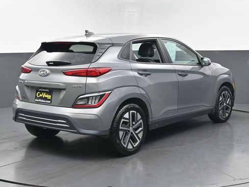 Used 2023 Hyundai Kona Limited image 6