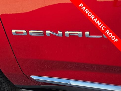 Used 2024 GMC Yukon Denali image 8