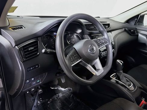 Used 2021 Nissan Rogue Sport S FWD image 10