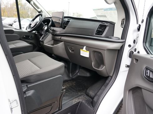 New 2026 Ford Transit 250 Low Roof AWD image 18