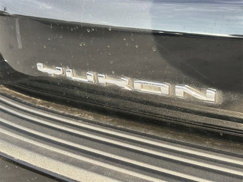 Used 2022 GMC Yukon Denali image 12