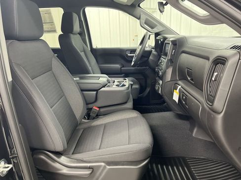 Used 2023 Chevrolet Silverado 1500 Custom image 21