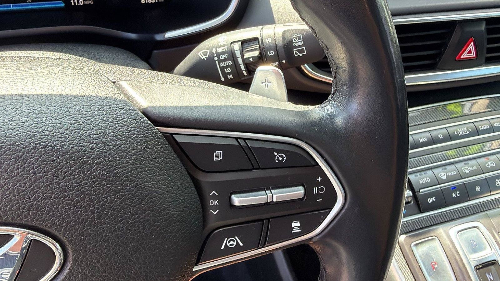 Used 2021 Hyundai Santa Fe Limited FWD image 13