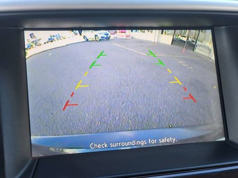 Used 2014 Nissan Pathfinder SL w/ SL Tech Package image 27