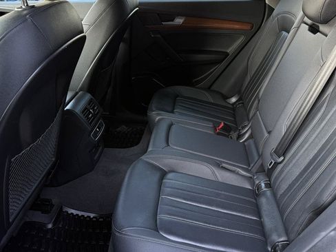 Used 2023 Audi Q5 2.0T Premium w/ Convenience Package AWD/4WD image 30