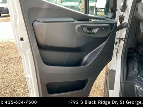 Used 2026 Mercedes-Benz Sprinter 2500 image 10