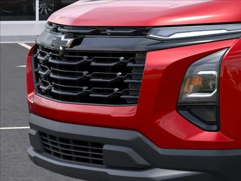 New 2027 Chevrolet Equinox LT w/ Midnight Edition AWD/4WD image 16