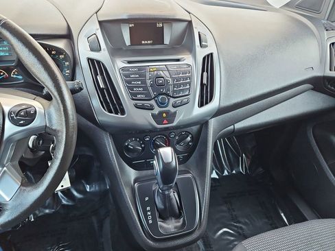 Used 2018 Ford Transit Connect XL image 16