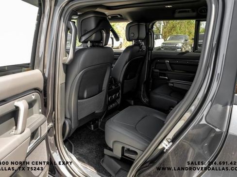 New 2026 Land Rover Defender 130 X-Dynamic SE AWD/4WD image 42