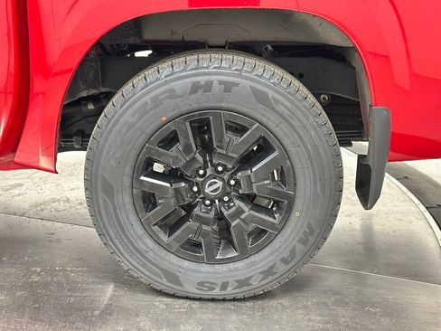Used 2023 Nissan Frontier SV w/ SV Convenience Package RWD image 25