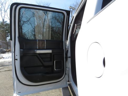 Used 2020 Ford F150 Lariat w/ Equipment Group 502A Luxury image 18