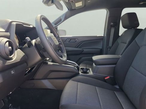 New 2026 Chevrolet Colorado W/T image 15