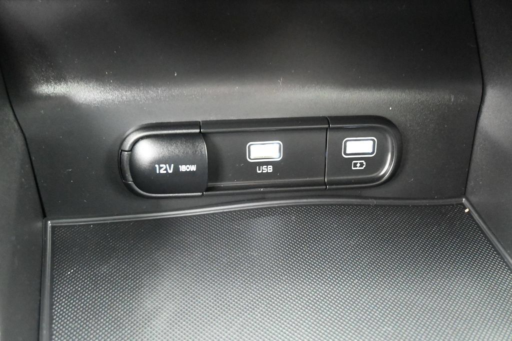 Used 2024 Kia K5 GT-Line AWD/4WD image 13