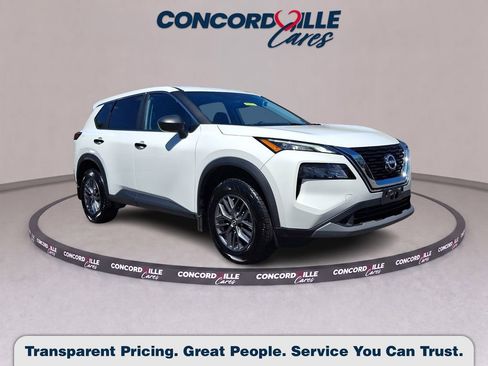 Used 2023 Nissan Rogue S AWD/4WD image 1