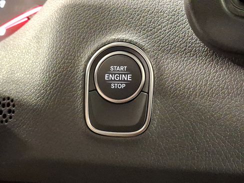 Used 2024 Mercedes-Benz Sprinter 4500 image 15