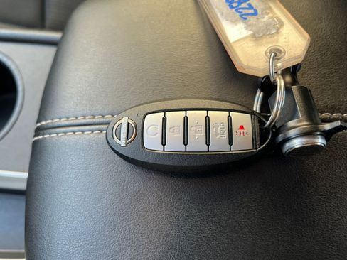 Used 2025 Nissan Altima 2.5 SV image 22