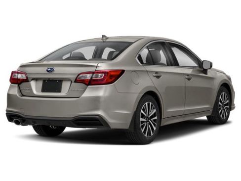Used 2018 Subaru Legacy 3.6R Limited AWD/4WD image 5