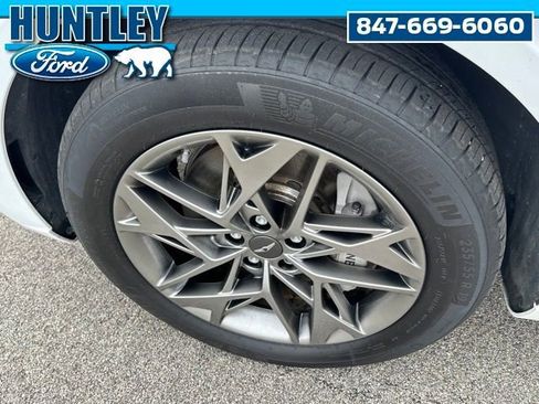 Used 2023 Genesis GV70 2.5T w/ Advanced Package image 7