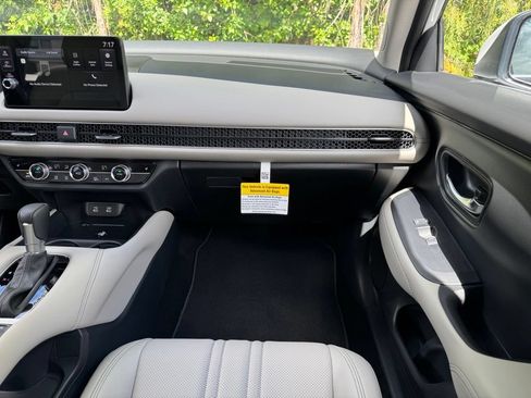 Certified 2026 Honda HR-V EX-L image 30