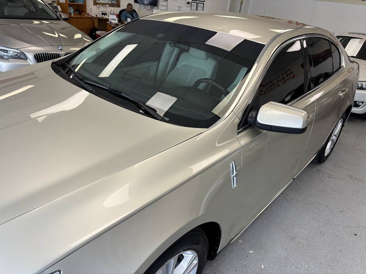 Used 2011 Lincoln MKS w/ 101A Rapid Spec Order Code FWD image 3