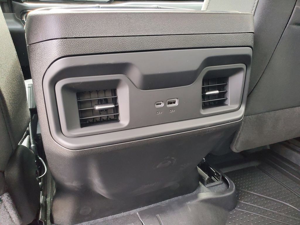 New 2026 Chevrolet Silverado 1500 RST w/ Rally Edition AWD/4WD image 30