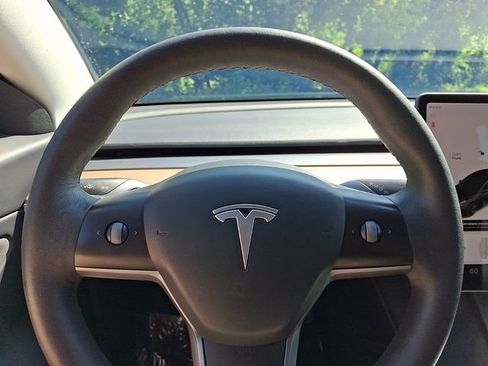 Used 2021 Tesla Model 3 Long Range AWD/4WD image 22