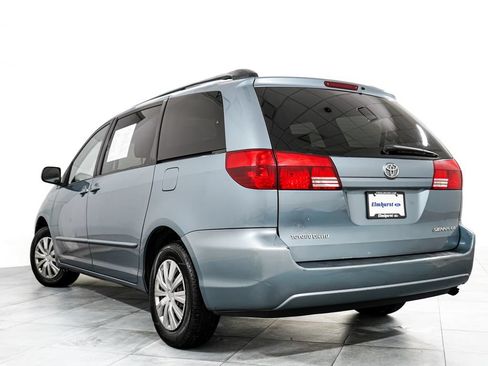 Used 2004 Toyota Sienna LE w/ LE Pkg 1 FWD image 5