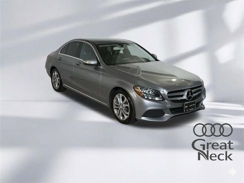 Used 2015 Mercedes-Benz C 300 Sedan image 9