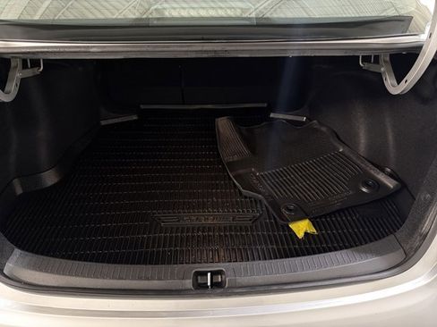 Used 2023 Toyota Corolla SE image 12