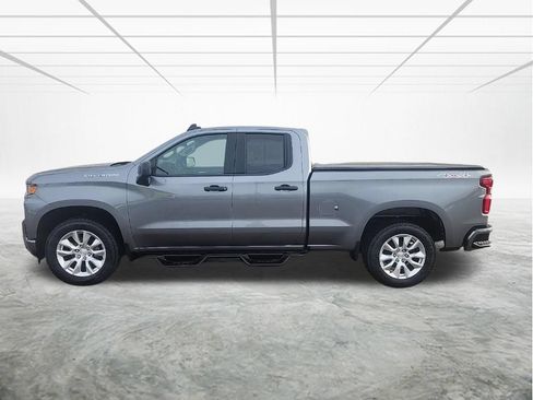 Used 2021 Chevrolet Silverado 1500 Custom AWD/4WD image 2