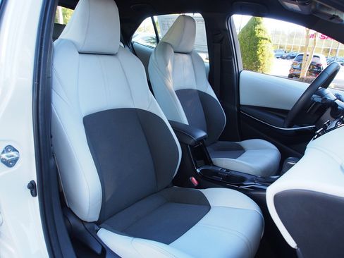 Used 2024 Toyota Corolla XSE image 11