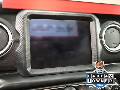 Used 2023 Jeep Wrangler Unlimited Sahara w/ Cold Weather Group image 35