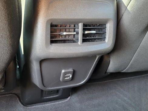 Used 2022 Chevrolet Equinox LT FWD image 20