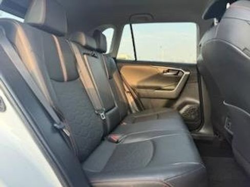 Used 2024 Toyota RAV4 Adventure image 17