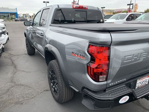 Used 2024 Chevrolet Colorado Trail Boss w/ Advanced Trailering Package AWD/4WD image 10